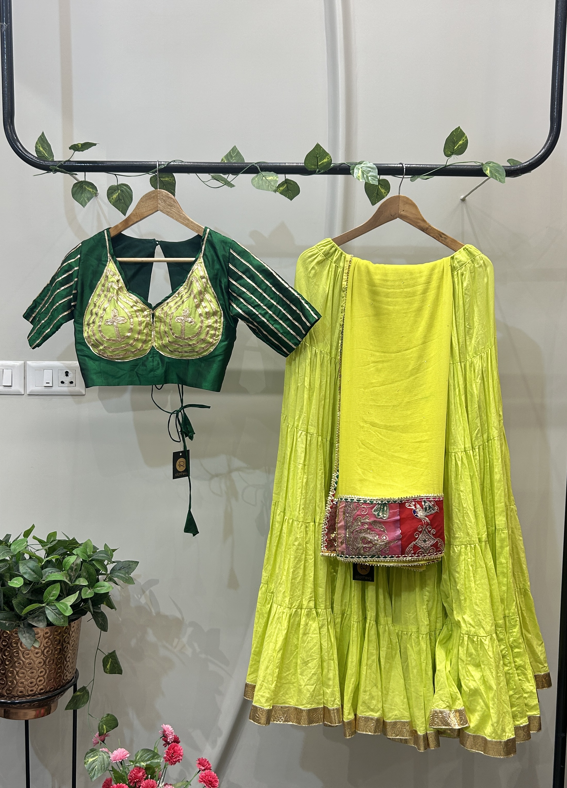 NEON GREEN & GREEN